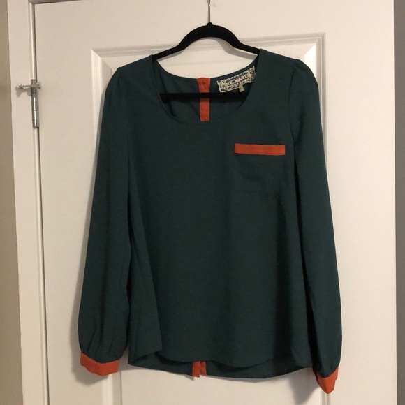 ⭐️5 for $25⭐️ 

Pink Martini Blouse - Picture 1 of 3